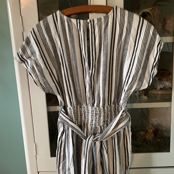 American Eagle sz XS jumpsuit romper euc - Picture 7 of 8